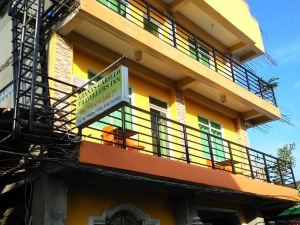 Aranas-Carillo Travellers Inn