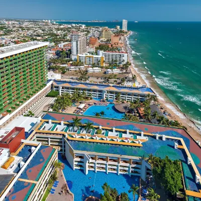 El Cid Castilla Beach Hotels near Acuario Mazatlán