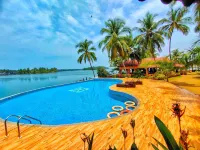 Paradise Lagoon - Beach