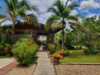 Le Cocotier Hotels near Wat Ban Den