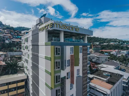 MaxOneHotels.com @ Jayapura Отели рядом с достопримечательностью «JAYAPURA CITY VIEW»