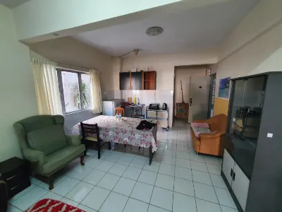 Stay with Comfort at Selesa Hillhomes - T11Ggb Hotel dekat Japanese Villacg