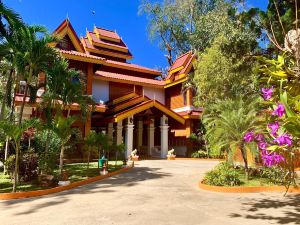 Hotel Siblanburi Resort