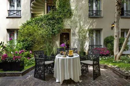 Le Patio Bastille Отели рядом с достопримечательностью «Сад Натюрель Пьер-Эмманюель»