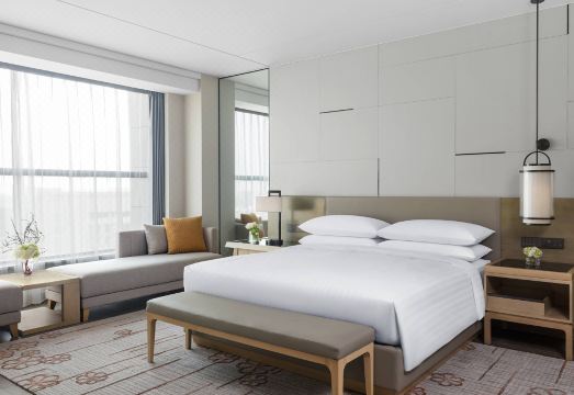 1. 상하이 메리어트..