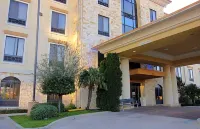 Comfort Inn & Suites Dallas Medical-Market Center