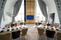 Radisson Blu Hotel, Rostov-Na-Donu Hotels near Rostovskiy Razvodnoy Zheleznodorozhnyy Most