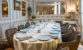 Logis Hotels Restaurant la Mere Hamard