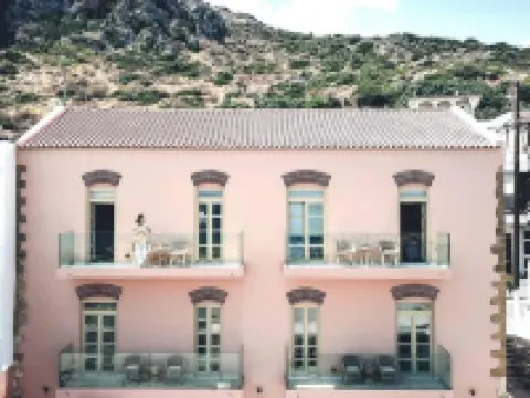 Avra Apartments Kolymbari Harbour Hotels in Kolymvari