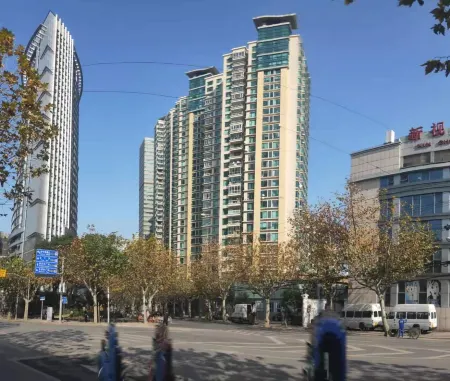 New Space Jiarong Apartment Hotel (Shanghai Zhongshan Park Branch)