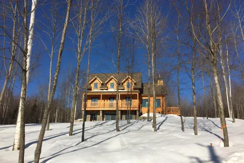 Selenia Lodge- Résidences et Chalets Dans les Laurentides