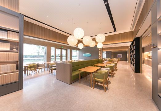 5. Ji 호텔 상하..