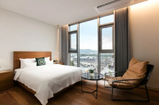 Jeonju Hanbit Hotel 慶基殿周辺のホテル