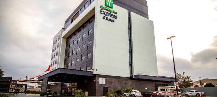 Holiday Inn Express & Suites ENSENADA CENTRO by IHG Отели в г. Энсенада