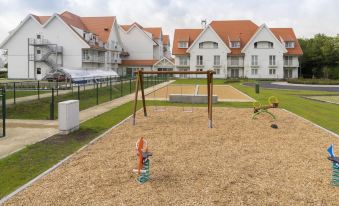 Modern Apartment with a Dishwasher Near Nieuwpoort