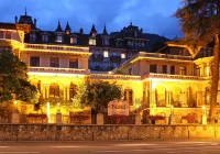 Villa Toscane Hotel in zona Statua di Freddie Mercury