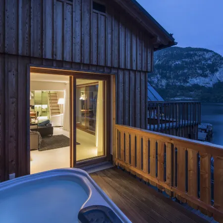 Hallstatt Hideaway - Adults Only