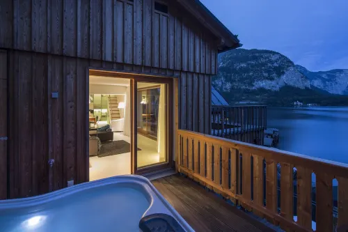 Hallstatt Hideaway - Adults Only - Homestays