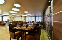 Hotel Kama International - breakfast