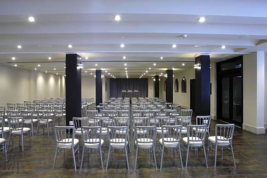 Hotel Palacio de Mengibar 로비 이미지