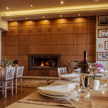 Manthos Mountain Resort & Spa