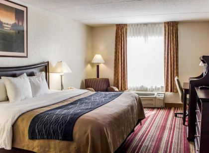 Holiday Inn Express Rocky Mount – Sports Center