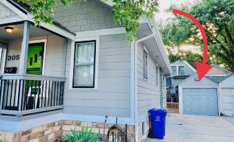 Cozy Home in Downtown Loveland W/ Free Bikes!