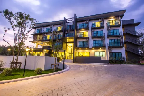 The EnCony Hotels in Nong Yai