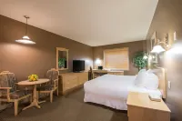 Prime Hotel Hotel dekat FORT MCMURRY HERITAGE SHIPYARD