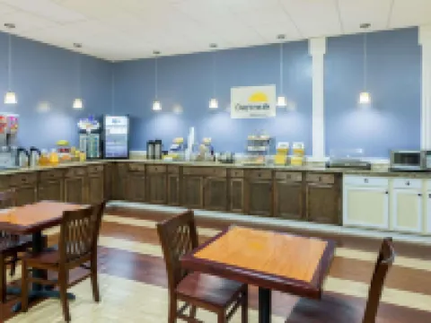 Days Inn by Wyndham Madison Hotels in Madison