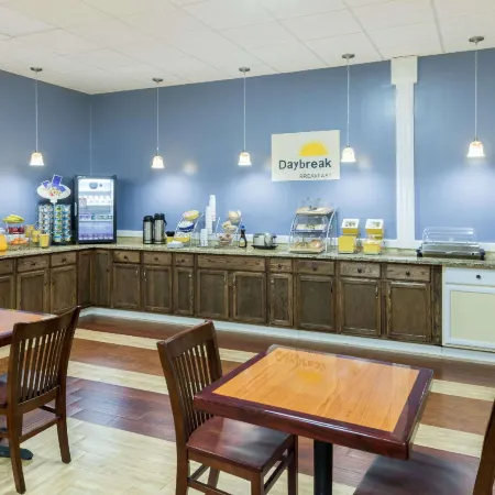 Days Inn by Wyndham Madison
