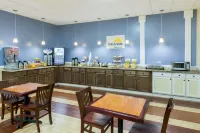Days Inn by Wyndham Madison Hôtels à : Madison