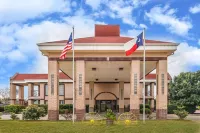 Days Inn by Wyndham Granbury Hotels in Granbury