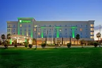 Holiday Inn & Suites College Station-Aggieland