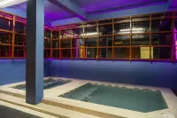 De'Tonga Hotel - Hot Tub