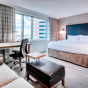 Residence Inn Jersey City Отели рядом с достопримечательностью «Станция PATH Newport»
