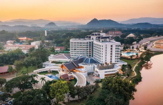 清萊卡塔塔尼美景河畔酒店