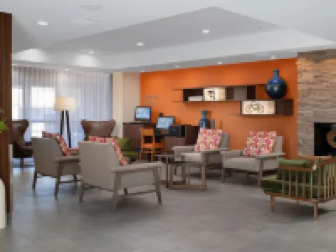 แฟร์ฟิลด์ อินน์แอนด์สวีทส์ ฟอร์ตเวิร์ธ/ฟอสซิลครีก โรงแรมในฟอร์ตเวิร์ธ