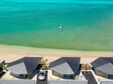 伝泊 The Beachfront MIJORA宿泊棟 奄美のホテル