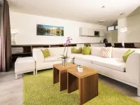 Superior Mit 2 Schlafzimmer & Pool