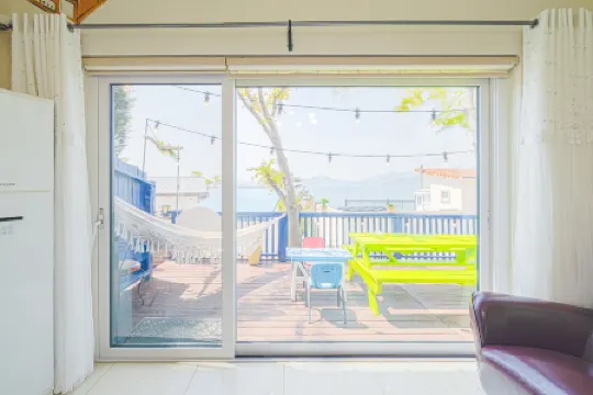 Namhae Arahil Pension