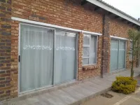 Kennzy Guesthouse Hotels in Дитсоботла