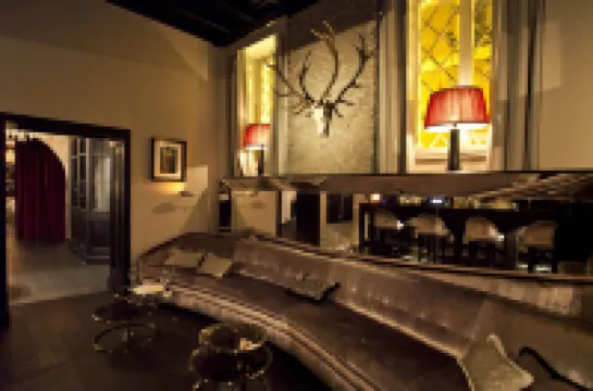 โรงแรมโดม