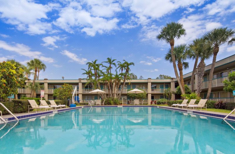 Best Western Downtown Stuart photo 2