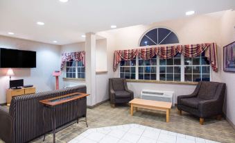 Microtel Inn & Suites by Wyndham Plattsburgh