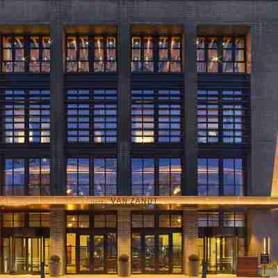 Hotel Van Zandt Hotel Exterior