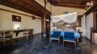 Seavibes Hotels in Cisolok