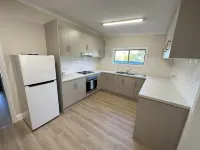 Charming 3 Bedroom Workers Accommodation Отели в г. Графтон