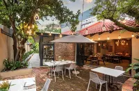 Opikopi Guest House