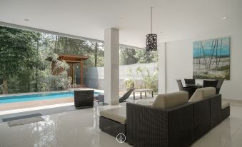 Pinus Villa 5 Bedroom with a Private Pool